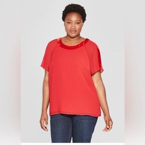 Velvet trim neckline short sleeve top, red